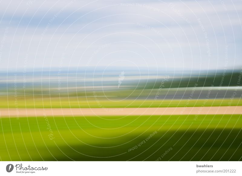 meine Heimat Natur Landschaft Horizont Frühling Schönes Wetter Gras Feld blau gelb grün Farbe Umwelt Ferne Wiese Himmel Streifen Farbfoto Außenaufnahme abstrakt