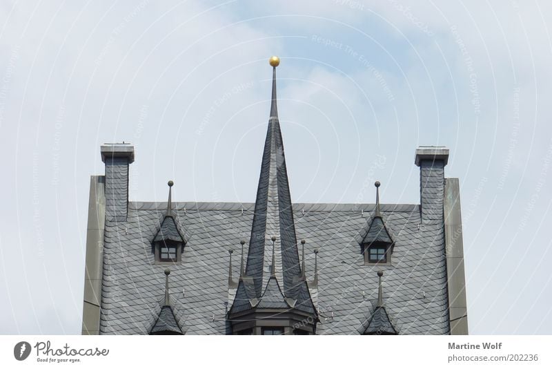 Krönung Leipzig Deutschland Europa Stadt Haus Rathaus Dach Spitze Dachfenster Himmel Altstadt Farbfoto Außenaufnahme Menschenleer Hintergrund neutral Tag