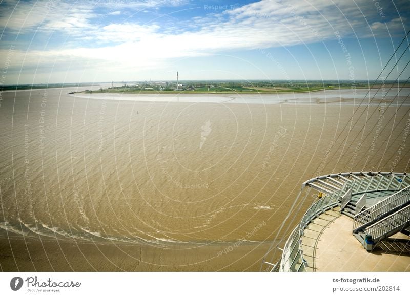 Norddeutscher Amazonas Wasser Himmel Wolken Schönes Wetter Wellen Küste Flussufer Nordsee Insel Bremerhaven Weser Wesermündung Blexen Hafenstadt Turm Bauwerk