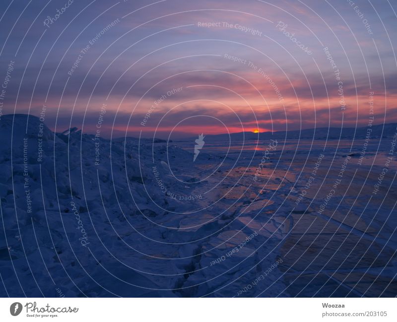 Siberia Sunset Ferne Winter Natur Landschaft Urelemente Sonnenaufgang Sonnenuntergang Eis Frost See Baikalsee genießen authentisch frei gigantisch Unendlichkeit