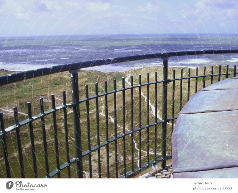 Blick vom Leuchtturm Ferien & Urlaub & Reisen Ferne Freiheit Sommer Meer Umwelt Natur Landschaft Urelemente Küste Nordsee Horizont Geländer Aussicht Himmel blau