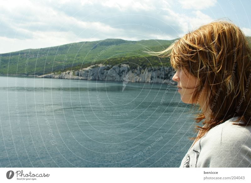 view Frau Mensch Jugendliche Aussicht Meer Ferien & Urlaub & Reisen Wasser Blick Einsamkeit Perspektive Wind Panorama (Aussicht) Strand Ausflug Profil