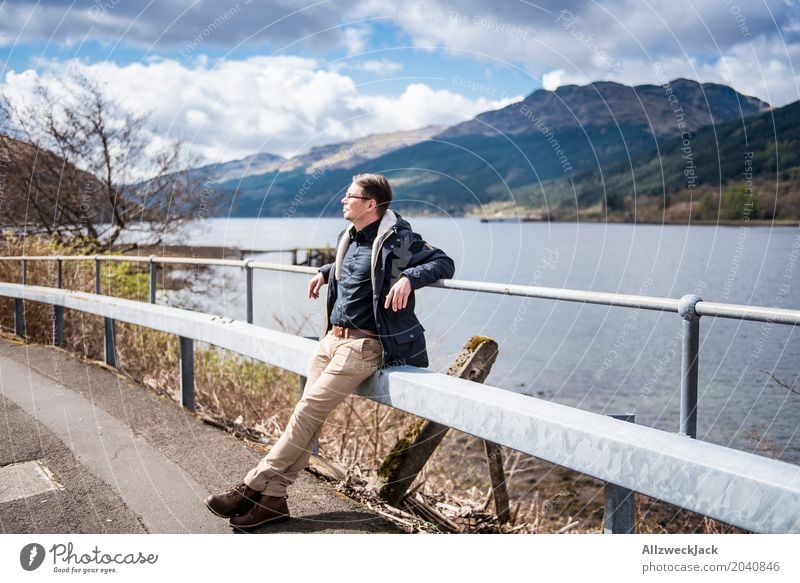 Sonne tanken Ferien & Urlaub & Reisen Ausflug Freiheit Berge u. Gebirge maskulin Junger Mann Jugendliche Erwachsene Leben 1 Mensch 18-30 Jahre 30-45 Jahre