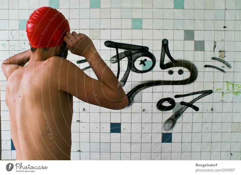 Rückenschwimmen Freizeit & Hobby Sport Fitness Sport-Training Sportstätten Schwimmbad Mensch maskulin Körper 1 Badekappe muskulös verrückt rot Graffiti