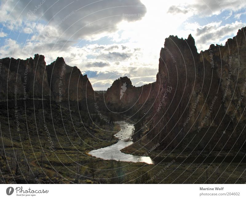 Smith Rock II Ferien & Urlaub & Reisen Ausflug Ferne Berge u. Gebirge Natur Landschaft Felsen Schlucht Fluss USA Oregon Nordamerika Menschenleer