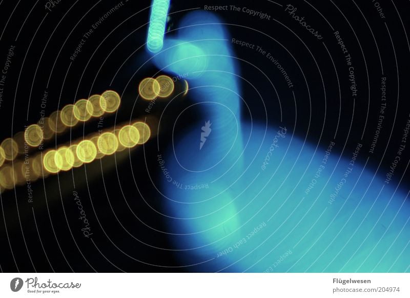 Horst Lichter leuchten glänzend Perspektive Lichterscheinung Lichtspiel Lichtbrechung Lichteinfall Lichterkette Lichtschein Lichtpunkt Unschärfe Beleuchtung