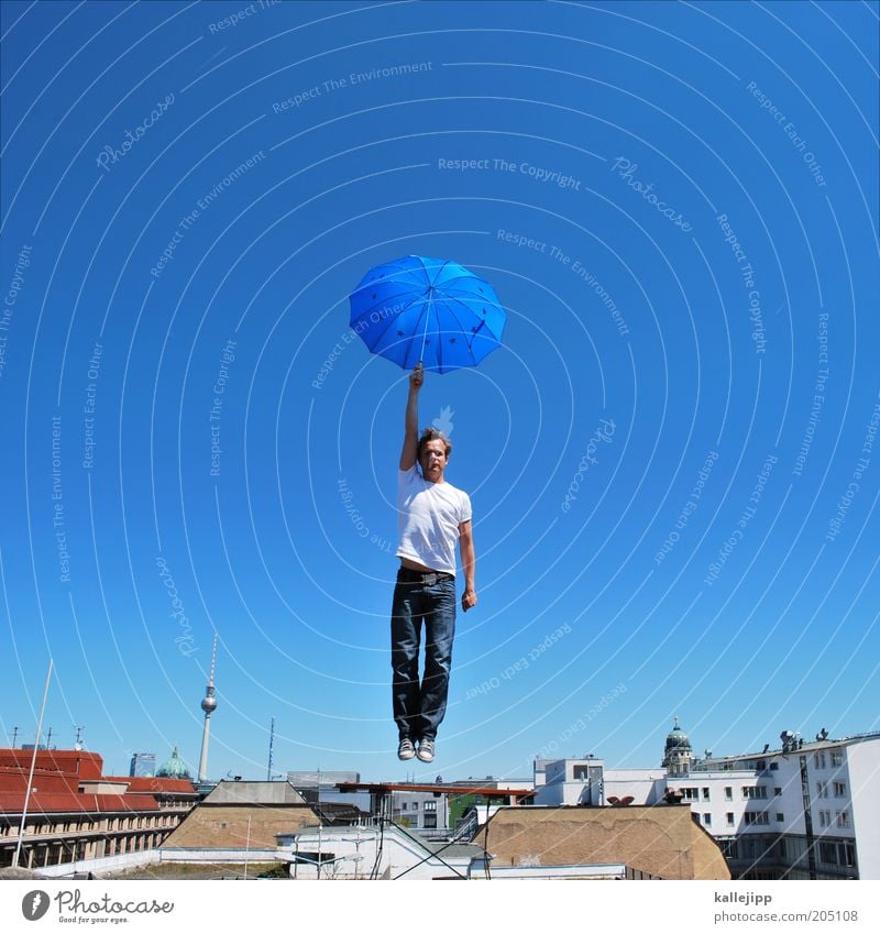 mary poppins Lifestyle Stil Haus Mensch Mann Erwachsene 1 30-45 Jahre fliegen Mary Poppins Europa Europafahne Berlin Berliner Fernsehturm Himmel blau