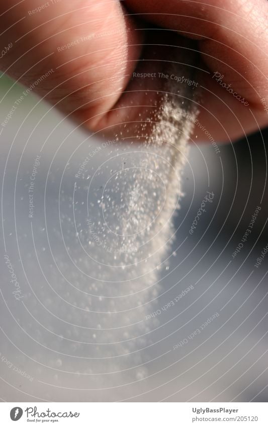 Zeit... Hand Finger Sand einfach geduldig ruhig Farbfoto Außenaufnahme Nahaufnahme Detailaufnahme Makroaufnahme Experiment Menschenleer Tag Sonnenlicht