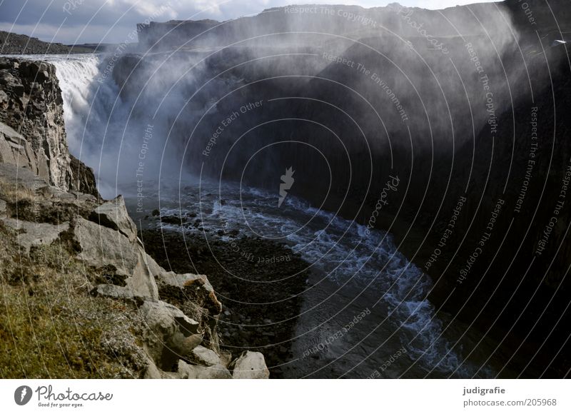 Island Umwelt Natur Landschaft Urelemente Wasser Klima Schlucht Wasserfall außergewöhnlich dunkel fantastisch frisch nass natürlich wild Stimmung Kraft