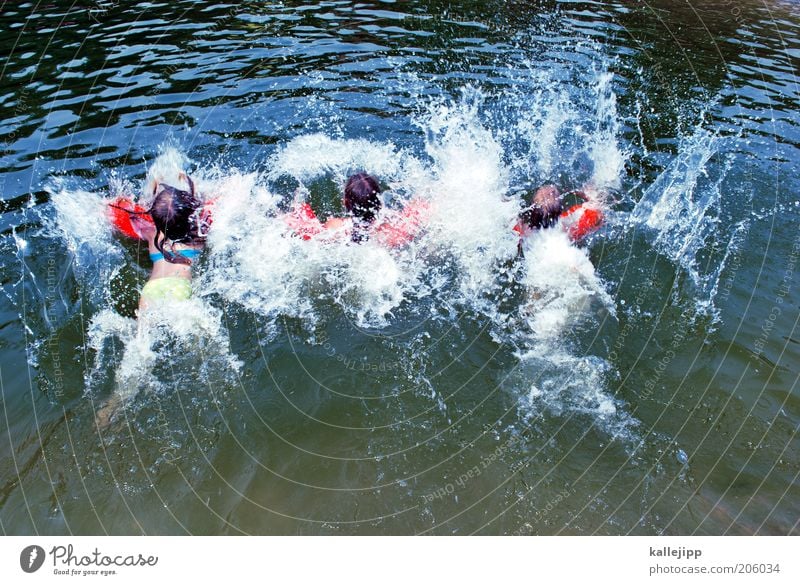 plitsch, platsch und klatsch Kinderspiel Mensch Mädchen Junge Geschwister Leben 3 Kindergruppe 3-8 Jahre Kindheit Sommer Klima Schönes Wetter Teich See Bach