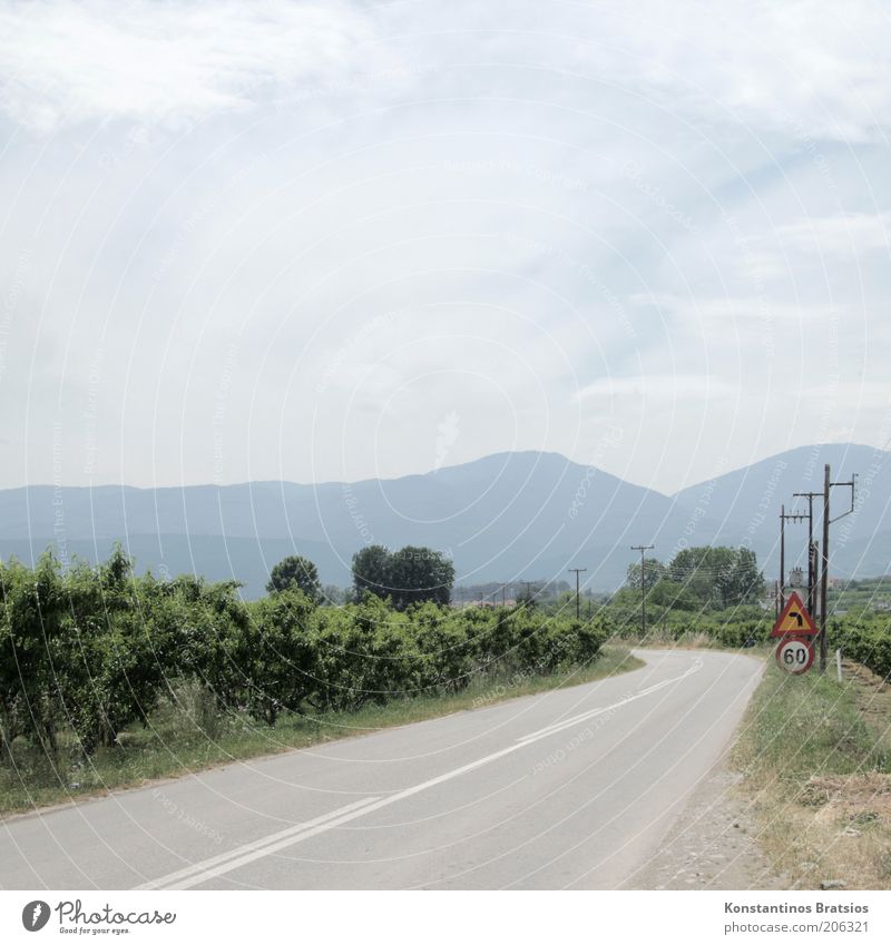 No Particular Place to Go Ferien & Urlaub & Reisen Ausflug Strommast Himmel Wolken Sommer Schönes Wetter Pflanze Sträucher Berge u. Gebirge Griechenland