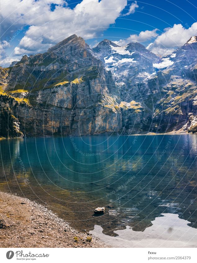 Oeschinensee See Berge u. Gebirge Landschaft Natur kandersteg Schweiz blau Alpen Himmel Abenddämmerung wallpaper Blauer Himmel Ferien & Urlaub & Reisen Bank