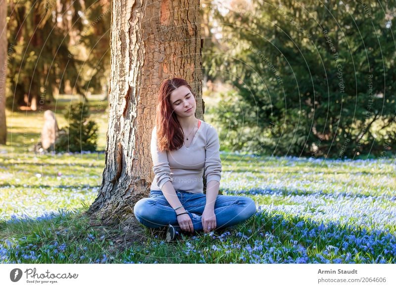 Porträt - Frühling Lifestyle Stil Freude Glück schön Gesundheit Leben harmonisch Wohlgefühl Zufriedenheit Sinnesorgane Erholung ruhig Meditation Duft Mensch