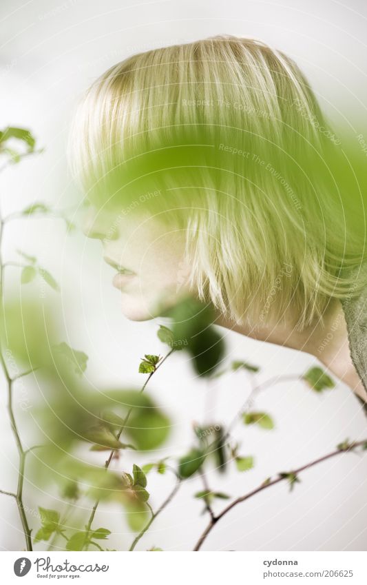 Green Lifestyle elegant schön Gesundheit Wellness harmonisch Wohlgefühl Erholung ruhig Meditation Mensch Junge Frau Jugendliche Leben Kopf Haare & Frisuren