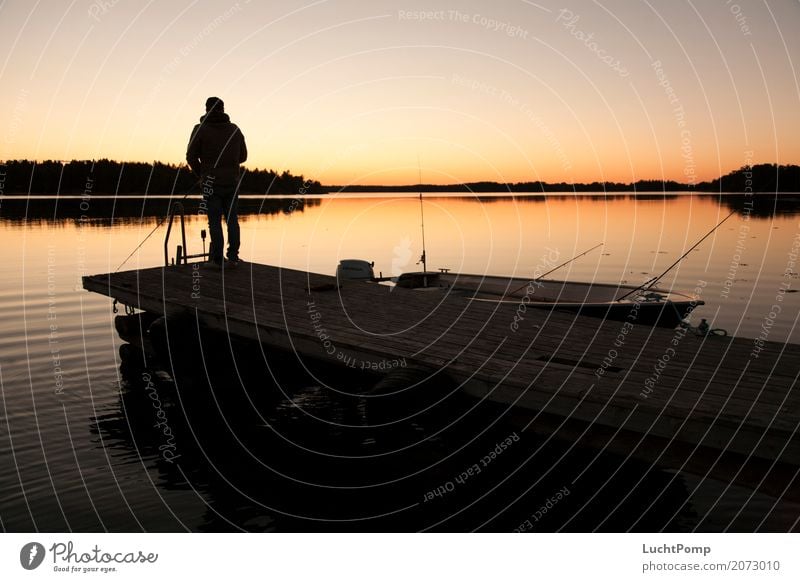 Abendglut harmonisch Sonnenuntergang Abenddämmerung Wasser See Schäre Ferien & Urlaub & Reisen Ferne Freiheit Sommer Angeln Wasserfahrzeug Anlegestelle Steg