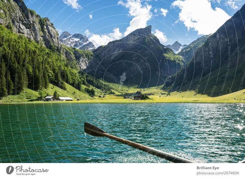 Rudern auf dem Seealpsee Freizeit & Hobby Ruderboot Ferien & Urlaub & Reisen Ausflug Sommer Berge u. Gebirge wandern Natur Landschaft Wasser Frühling Bewegung