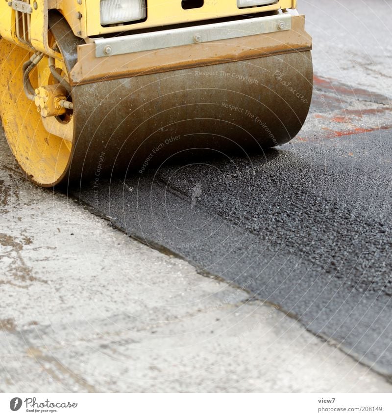 Platt machen Baustelle Maschine Industrie Straße Fahrzeug Stein Beton bauen gebrauchen fahren dreckig einfach modern gelb Dienstleistungsgewerbe Asphalt