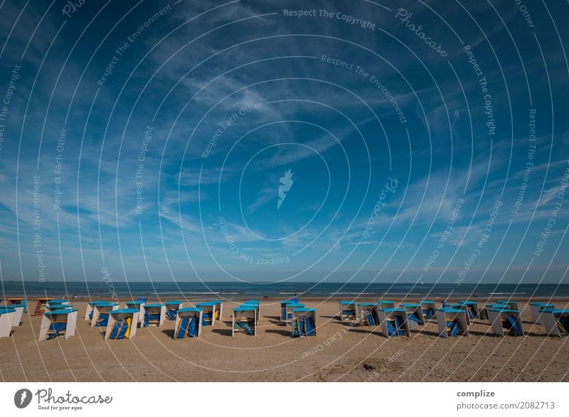 beach Freude Erholung ruhig Ferien & Urlaub & Reisen Tourismus Sommer Sommerurlaub Sonne Sonnenbad Strand Meer Wellen Strandbar Natur Urelemente Himmel Klima