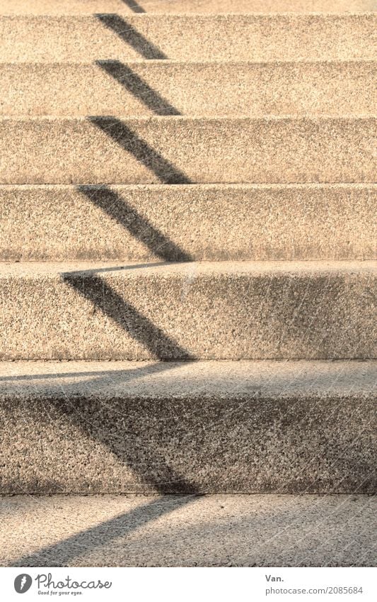 Aufstieg Chemnitz Stadt Treppe Geländer Stein grau Zickzack Farbfoto Gedeckte Farben Außenaufnahme Detailaufnahme Menschenleer Schatten