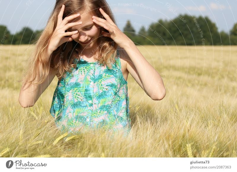 Summertime Ferien & Urlaub & Reisen Freiheit Sommer Sommerurlaub Sonne feminin Mädchen Kindheit Jugendliche Leben 1 Mensch 8-13 Jahre Schönes Wetter Feld