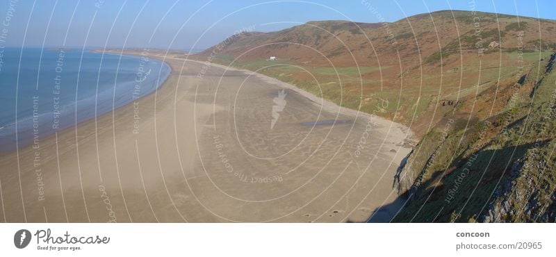 Frühling in Wales (Panorama) Großbritannien Strand Meer Klippe Einsamkeit Rhossili blau Bucht Sonne Felsen frühlingshaft unberühert frei