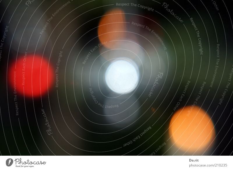 ein paar Lichtpunkte... Kunst glänzend träumen Farbfoto Innenaufnahme Blitzlichtaufnahme Blendenfleck Unschärfe mehrfarbig Lichtfleck Menschenleer Textfreiraum