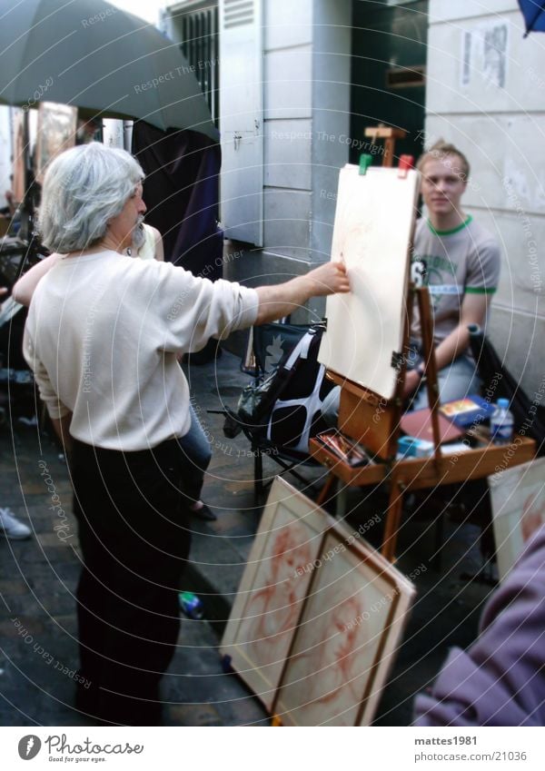 Kein Pixelkünstler Entwurf Körperhaltung Paris Zeichner Kunstmarkt Frankreich Ferien & Urlaub & Reisen Zeit festhalten Staffelei Mann potrait Anstreicher