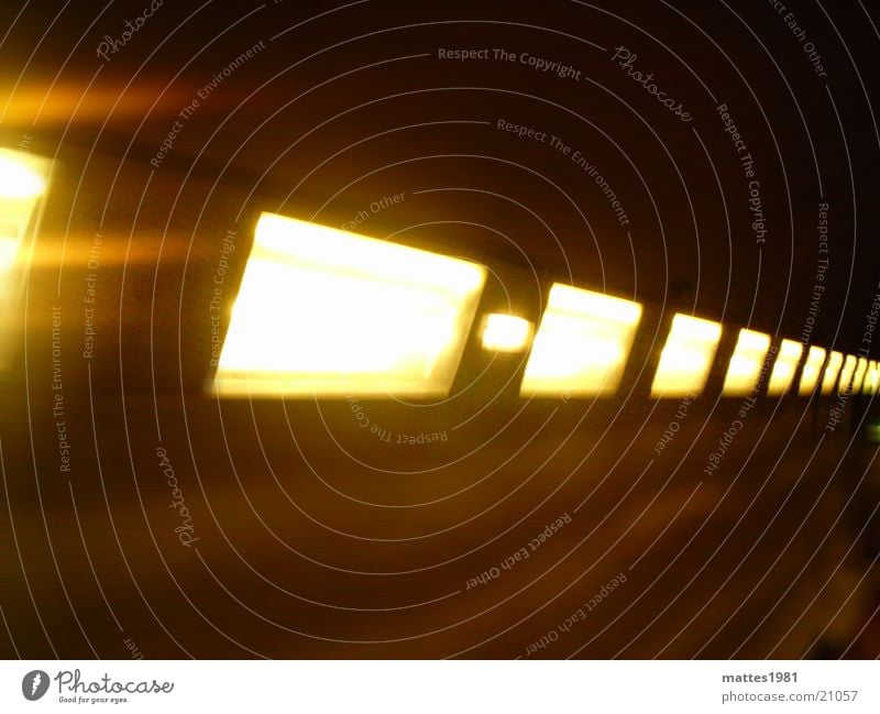 5 Fluchtpunkt Licht Eisenbahn Dinge 5 lampen Unschärfe