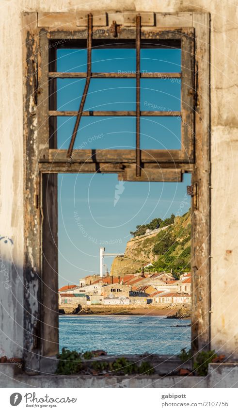 Verfallen Ferien & Urlaub & Reisen Tourismus Ausflug Abenteuer Ferne Städtereise Fischerdorf Menschenleer Haus Ruine Bauwerk Gebäude Mauer Wand Fassade Fenster