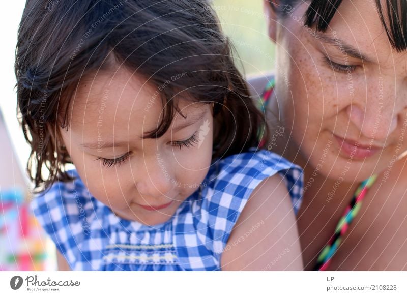 Tochter und Mutter Lifestyle Zufriedenheit Muttertag Kindererziehung Bildung Kindergarten lernen Mensch feminin Mädchen Junge Frau Jugendliche Eltern Erwachsene