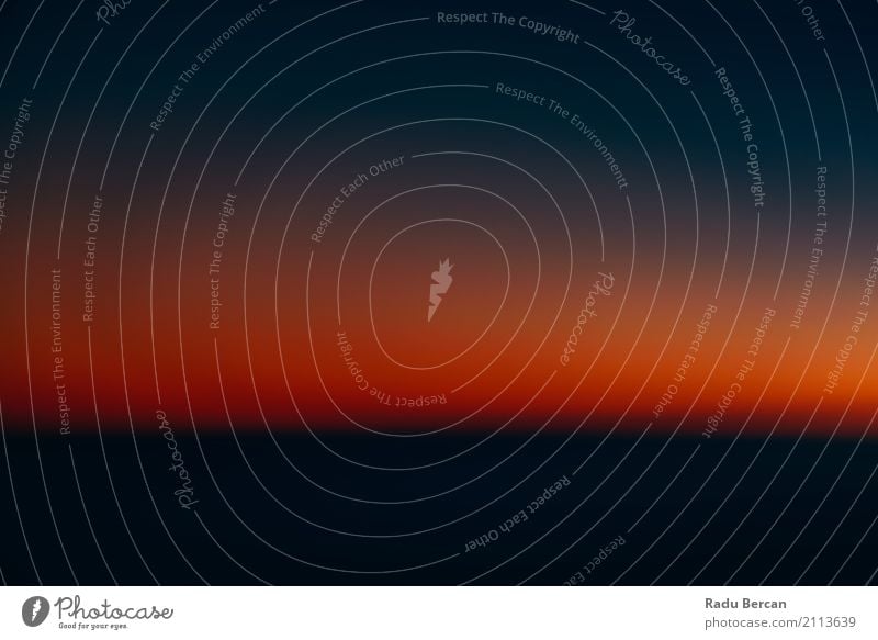 Luftbild von Ocean Sunset ruhig Ferien & Urlaub & Reisen Freiheit Sommer Sonne Meer Umwelt Natur Landschaft Himmel Wolkenloser Himmel Horizont Sonnenaufgang