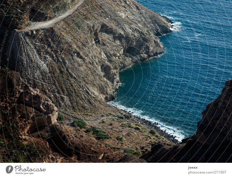 Wasserweg Strand Meer Wellen Natur Küste Bucht blau braun schwarz Ferien & Urlaub & Reisen Wege & Pfade Farbfoto Gedeckte Farben Außenaufnahme Tag