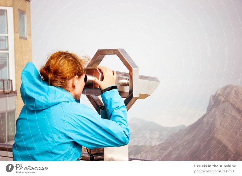 Ich sehe was was du nicht siehst! Ferien & Urlaub & Reisen Tourismus Ausflug Ferne Sightseeing Sommer Berge u. Gebirge wandern Junge Frau Jugendliche Erwachsene