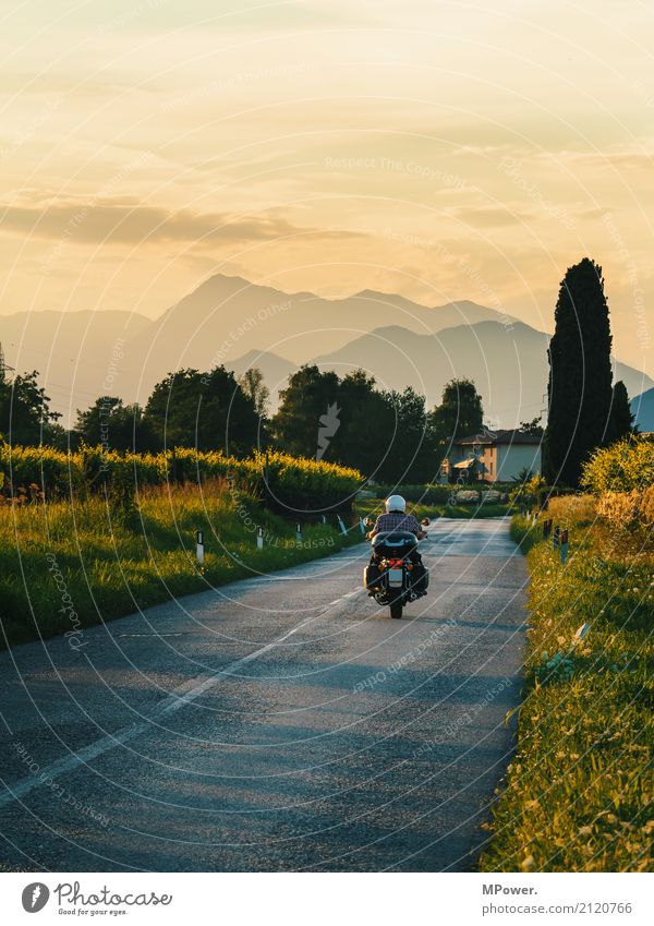 roadbike Freizeit & Hobby Ferien & Urlaub & Reisen Tourismus Ausflug Abenteuer Ferne Freiheit Sommer Berge u. Gebirge Mensch 1 Landschaft Sonnenaufgang