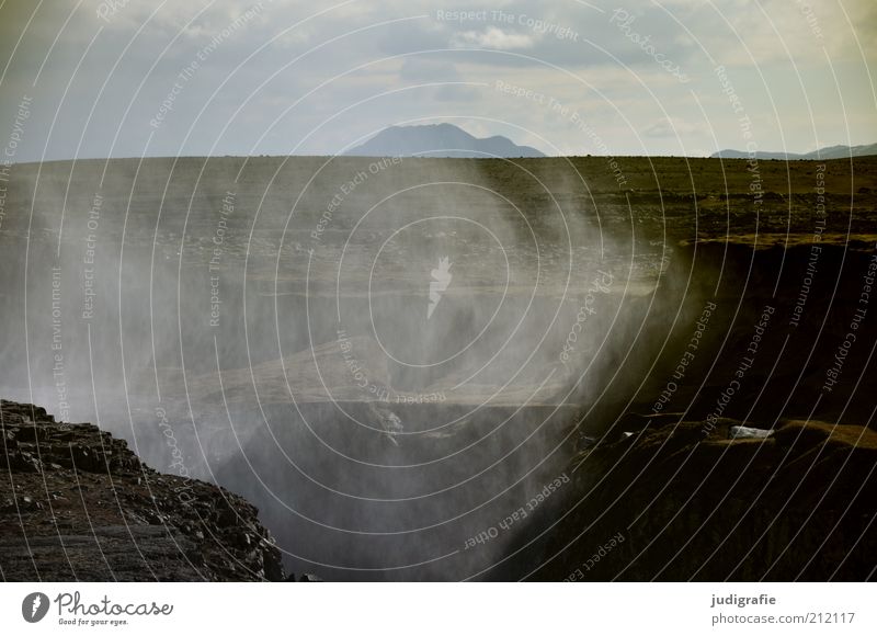 Island Umwelt Urelemente Wasser Wassertropfen Himmel Wolken Klima Nebel Felsen Schlucht Wasserfall dettifoss dunkel kalt natürlich wild Stimmung Einsamkeit