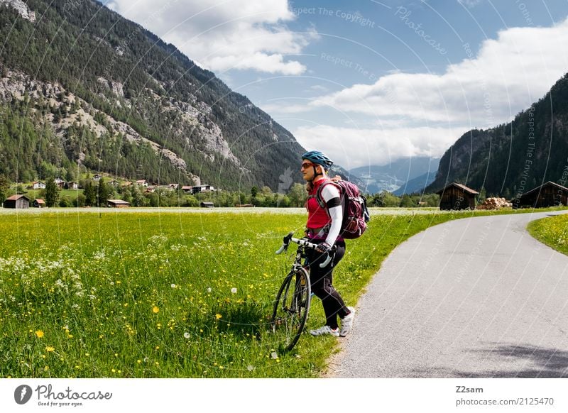 erstmal Pause Freizeit & Hobby Ferien & Urlaub & Reisen Ausflug Fahrradtour Sommerurlaub Sport Fahrradfahren Junge Frau Jugendliche 18-30 Jahre Erwachsene