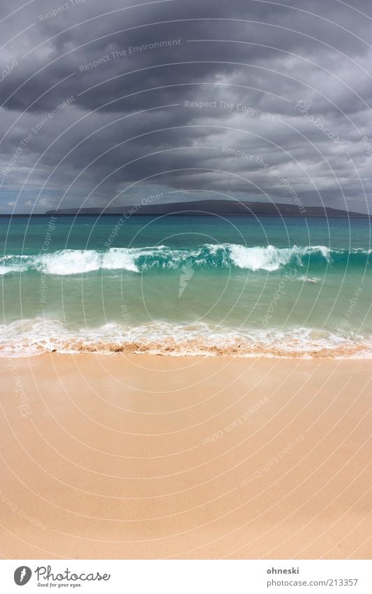 Sonne und Regen Ferien & Urlaub & Reisen Tourismus Sommerurlaub Urelemente Luft Wasser Himmel Wolken Wellen Küste Strand Meer Pazifik Insel Maui genießen grün