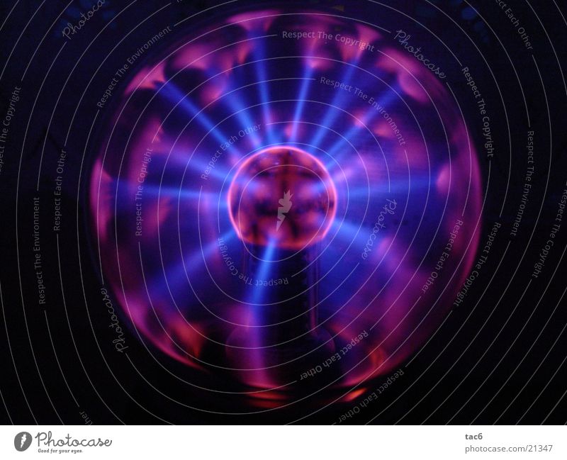 Strahlenkugel Licht rot dunkel glühen Dinge Kugel Beleuchtung blau