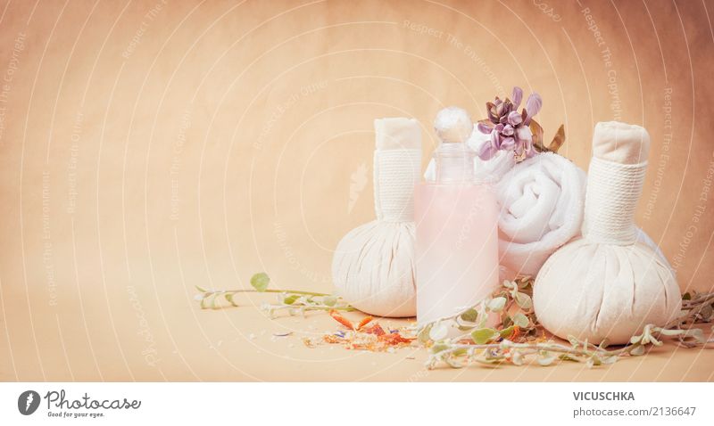 Spa Zubehör für Wellness und Massage Lifestyle Stil Design schön Körperpflege Kosmetik Creme Gesundheit Alternativmedizin Sinnesorgane Erholung Duft Kur