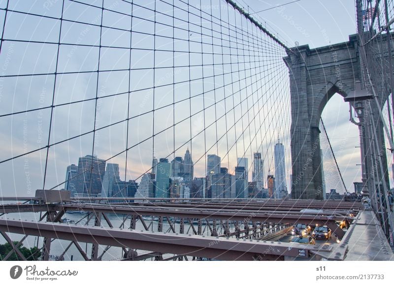 Brooklyn Bridge New York City Stadt Hauptstadt Hafenstadt Skyline Menschenleer Haus Hochhaus Brücke Tor Gebäude Architektur Mauer Wand Sehenswürdigkeit