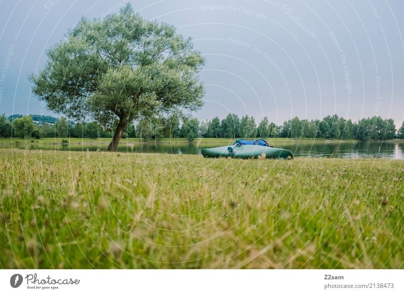 pause Ferien & Urlaub & Reisen Abenteuer Camping Sommerurlaub Kanutour Natur Landschaft Himmel Baum Wiese Seeufer Fluss nachhaltig natürlich grün Gelassenheit