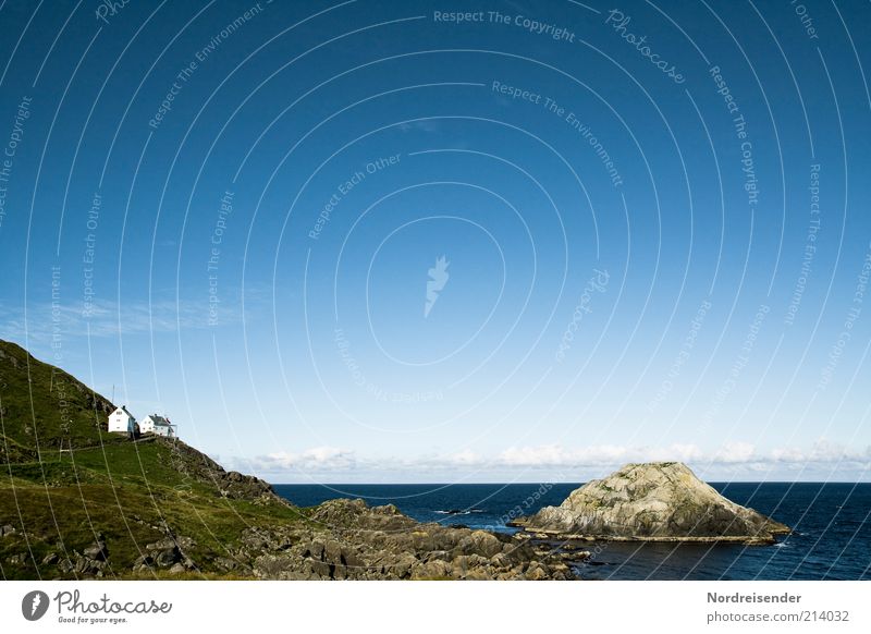 Kråkenes Fyr exotisch Erholung ruhig Ferien & Urlaub & Reisen Ferne Natur Landschaft Wasser Himmel Sommer Schönes Wetter Küste Meer Haus Traumhaus