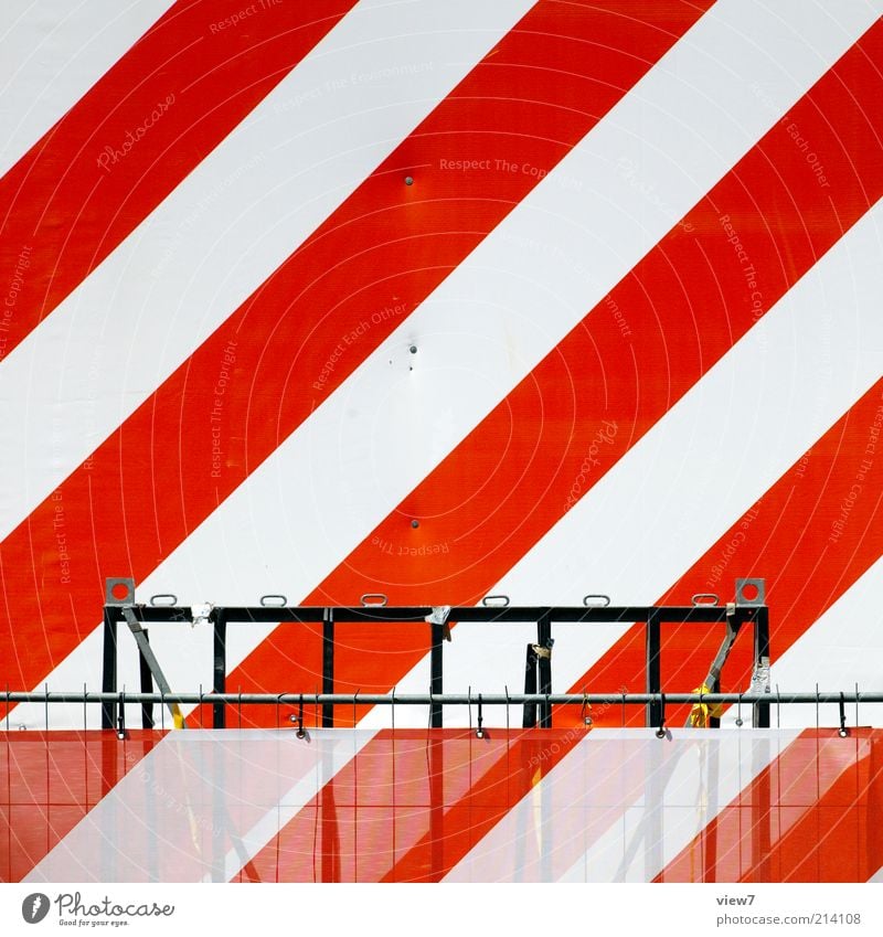 achtung Baustelle Zeichen Schilder & Markierungen Hinweisschild Warnschild Verkehrszeichen Linie Streifen authentisch einfach frisch modern neu positiv rot weiß