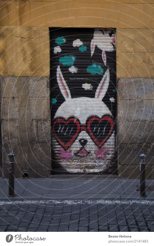 weitsichtig l jetzt auf Ostern vorbereiten! Feste & Feiern Kunstwerk Veranstaltung Madrid Gebäude Mauer Wand Tür Tier Tiergesicht Hase & Kaninchen Osterhase