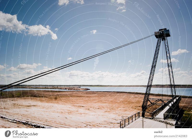 Spielzeug Umwelt Natur Landschaft Luft Wasser Himmel Wolken Horizont Schönes Wetter Seeufer Brücke Sicherheit Beton Metall Idylle Ferne Braunkohlentagebau