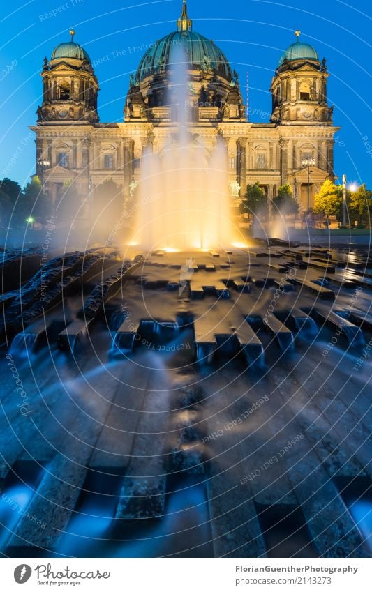 Sommernächste am Berliner Dom Stil Ferien & Urlaub & Reisen Tourismus Abenteuer Berlin-Mitte Deutschland Europa Hauptstadt Kirche Gebäude Architektur