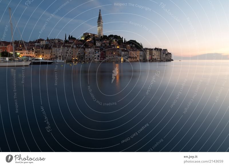 nah am Wasser gebaut Ferien & Urlaub & Reisen Tourismus Ausflug Ferne Städtereise Sommerurlaub Meer Himmel Horizont Sonnenaufgang Sonnenuntergang Rovinj