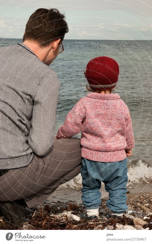 gemeinsam am meer Ferien & Urlaub & Reisen Ausflug Abenteuer Ferne Freiheit Sommer Sommerurlaub Kindererziehung Kleinkind Junger Mann Jugendliche Vater