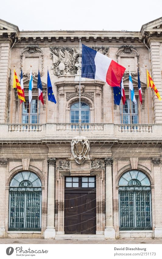 Rathaus von Marseille Ferien & Urlaub & Reisen Tourismus Sightseeing Stadt Sehenswürdigkeit Fahne Politik & Staat Frankreich Fenster Tür Republik Präsident