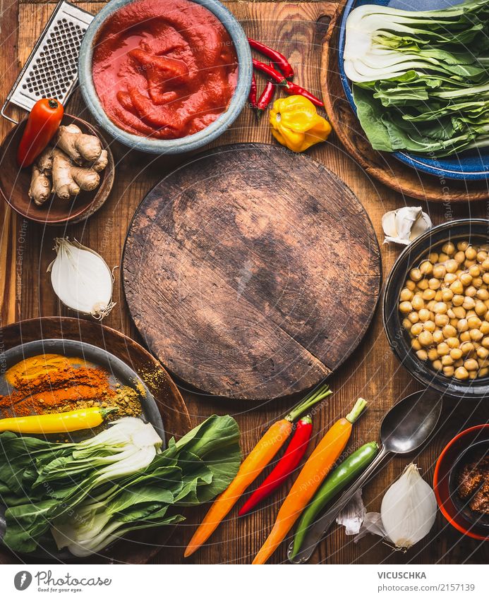 Vegetarische Kochzutaten Lebensmittel Gemüse Salat Salatbeilage Suppe Eintopf Kräuter & Gewürze Öl Ernährung Mittagessen Abendessen Bioprodukte